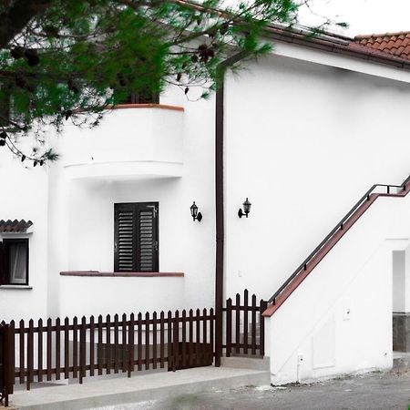Domus Dams B&B Montescaglioso Buitenkant foto