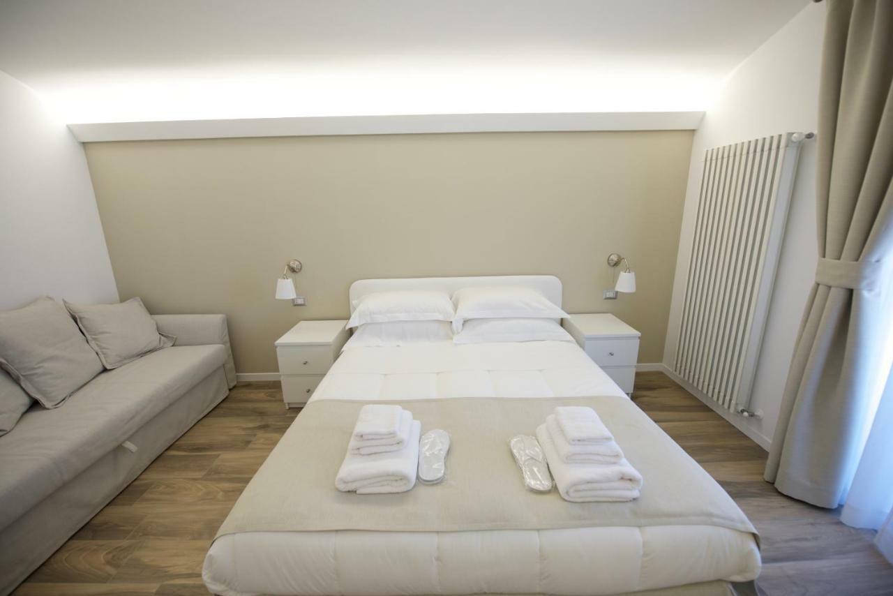 Domus Dams B&B Montescaglioso Buitenkant foto