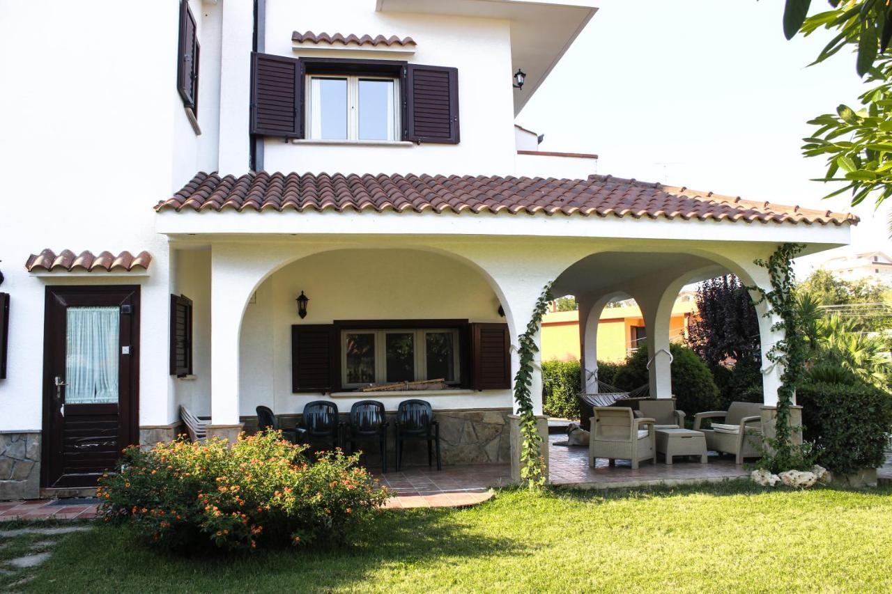 Domus Dams B&B Montescaglioso Buitenkant foto